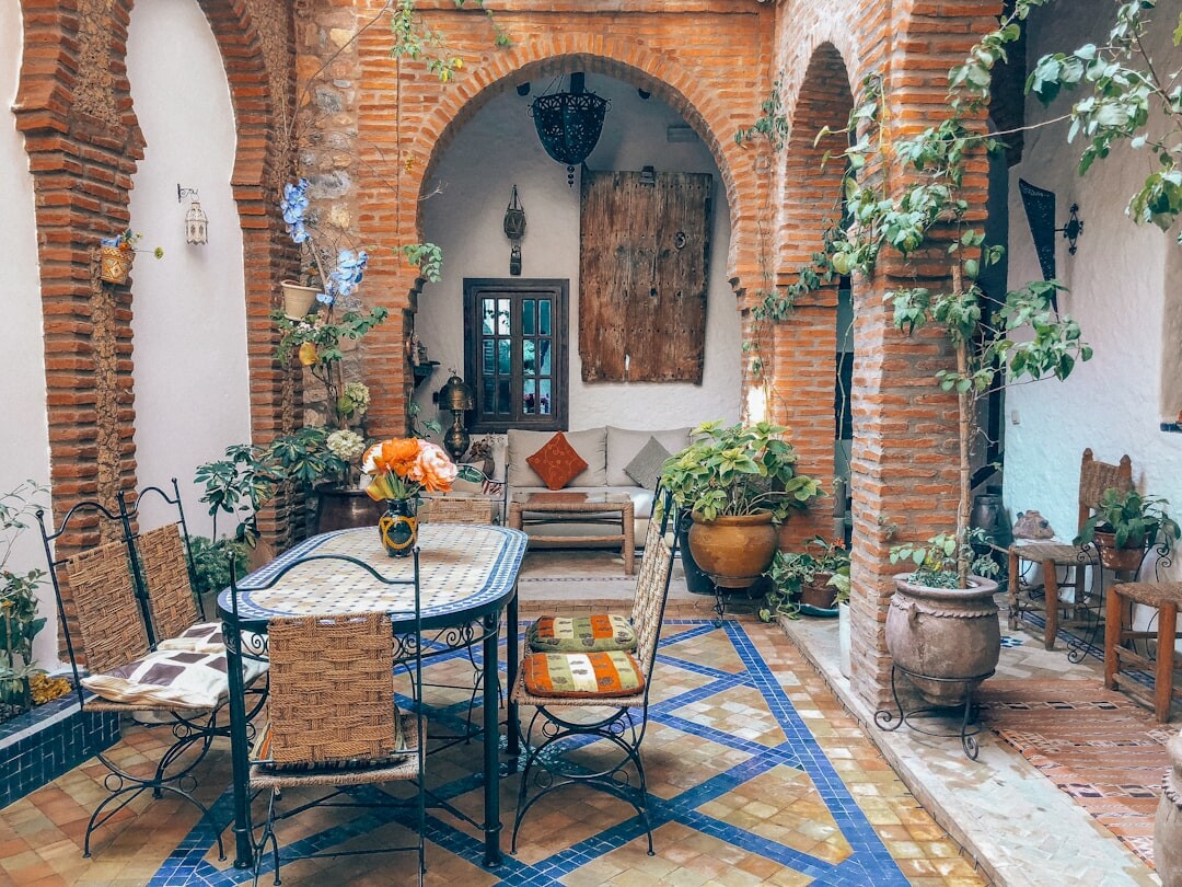 outdoor patio celebrity home